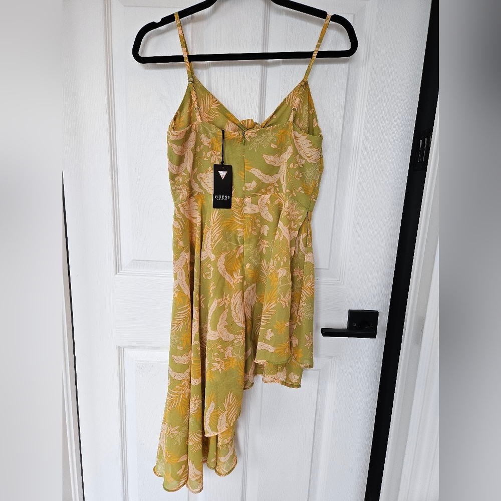 🆕️ NWT Guess romper - Picture 7 of 7